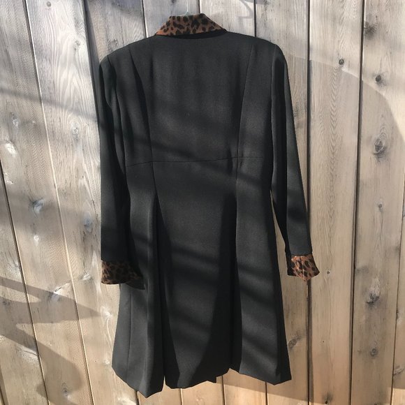 Jones New York  Coat Black w/ Leopard Trim Size 8 - Picture 8 of 8